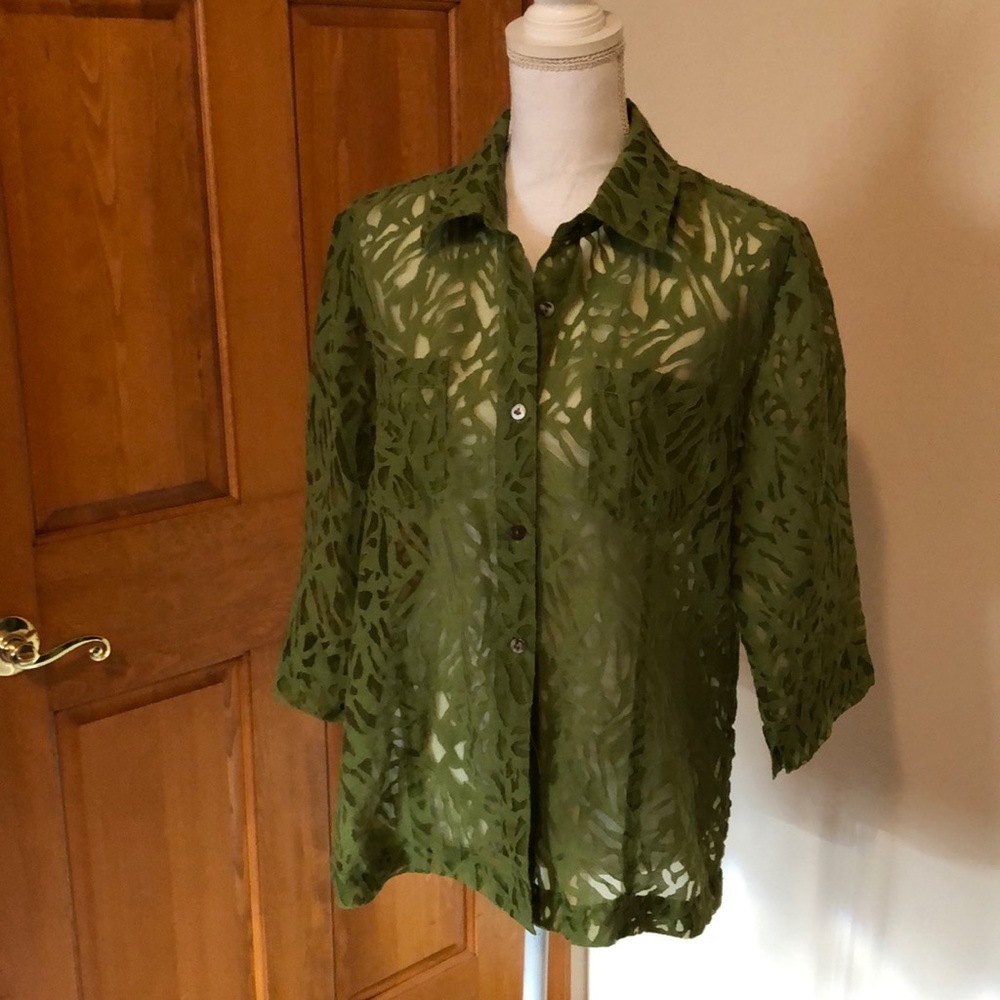 Women’s white stag lace blouse  Sz 12/14